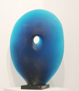 filip-nizky-blue-disc-massive-glass-70x50-cm-on-exhibition-czech-in-la-santa-monica-bergamot-station-los-angeles