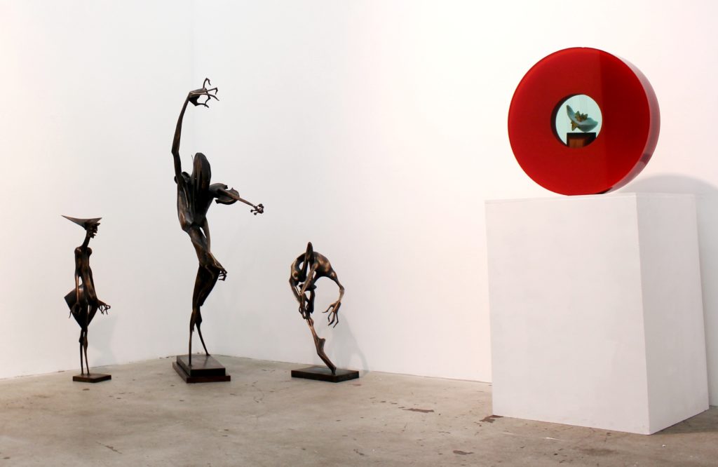 igor-kitzberger-welded-bronze-figural-sculptures-los-angeles-art-exhibition-2015-santa-monica-bergamot-station-presented-by-knupp-gallery-los-angeles